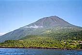 Azzorre, Isola di Pico - Escursione a Lajes do Pico per il Whale watching. Il vulcano di Pico. 